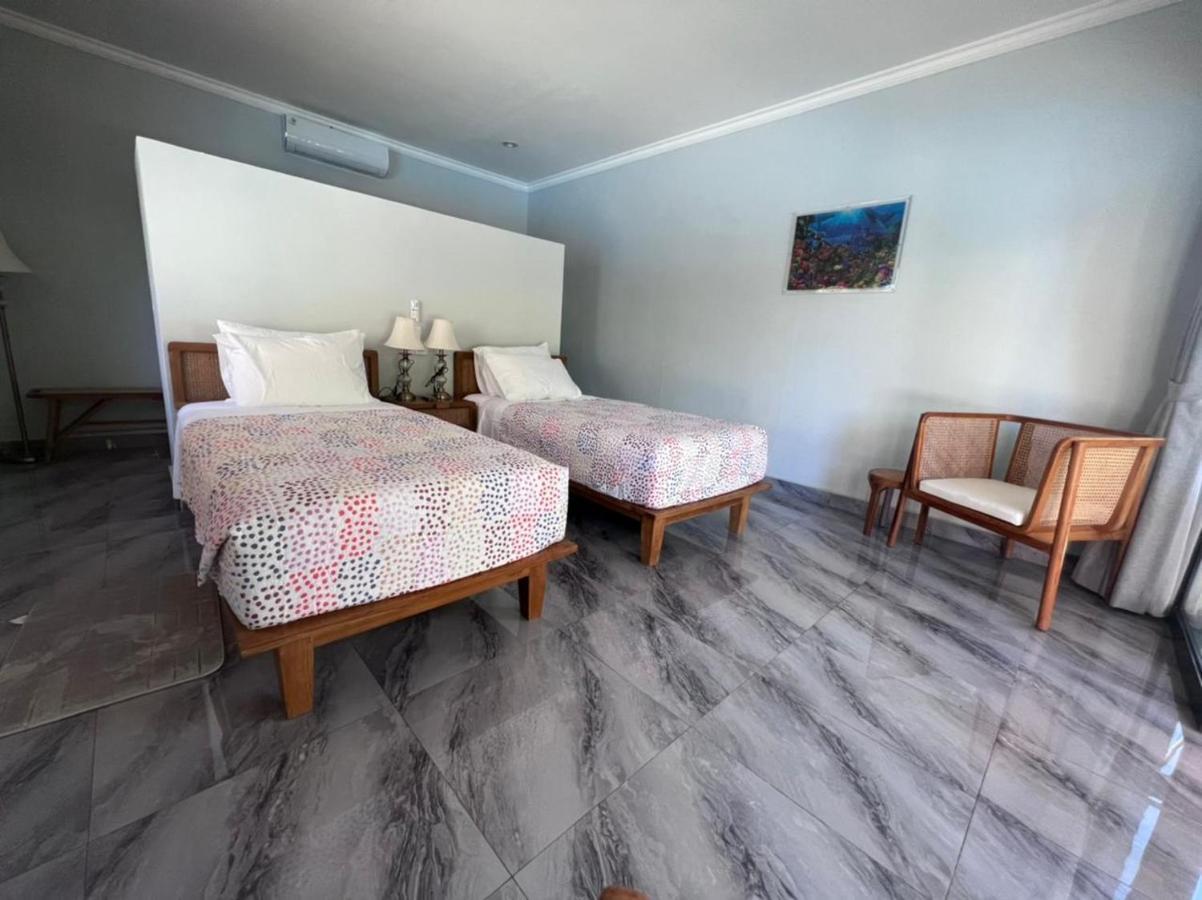 Lunar Dive Resort: Bamboo Villas クブ エクステリア 写真