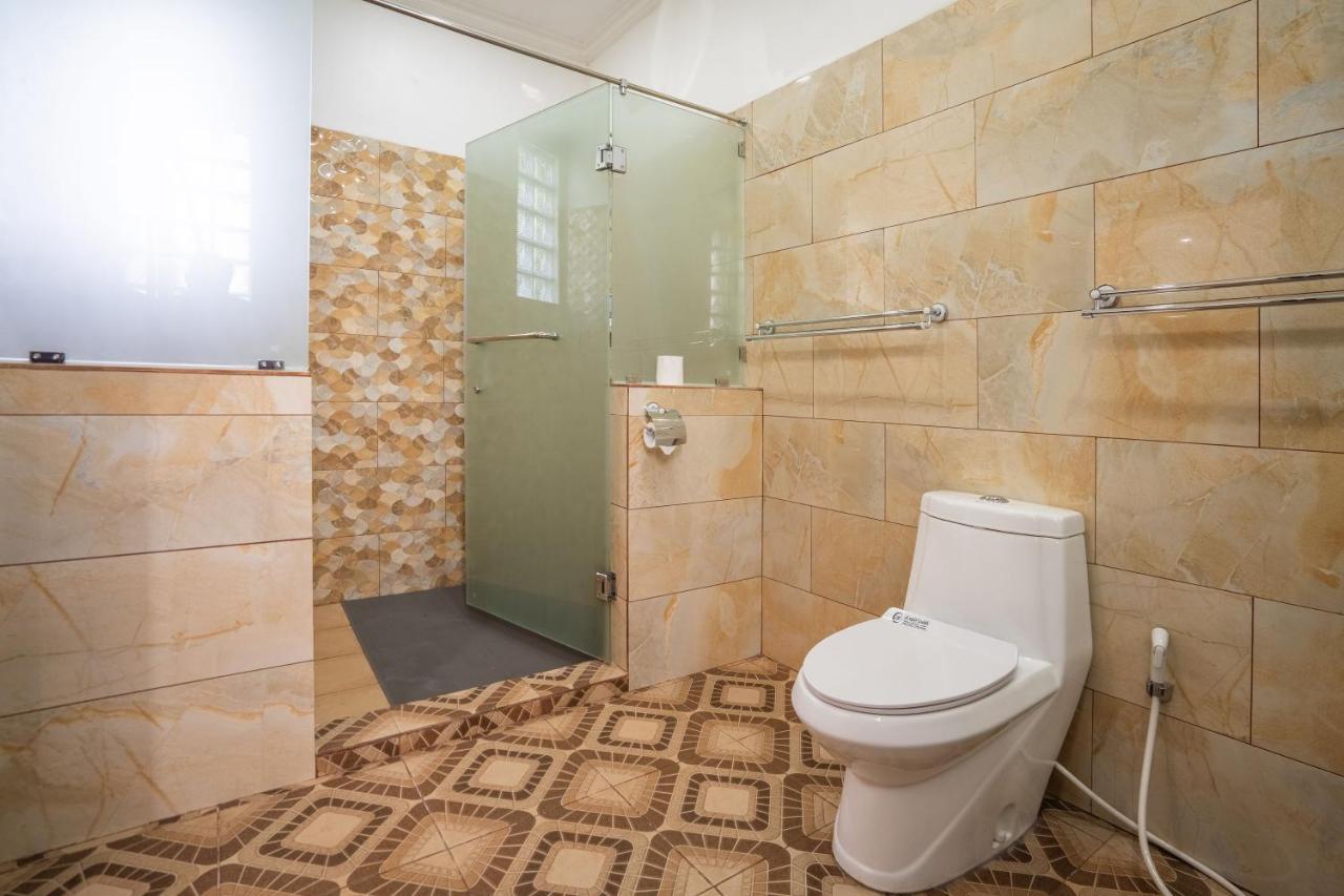 Lunar Dive Resort: Bamboo Villas クブ エクステリア 写真