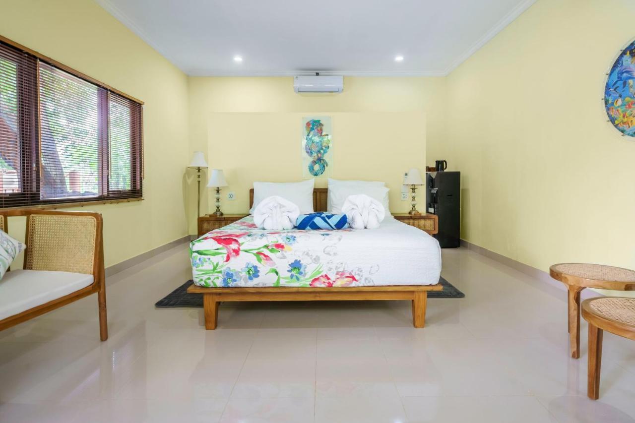 Lunar Dive Resort: Bamboo Villas クブ エクステリア 写真